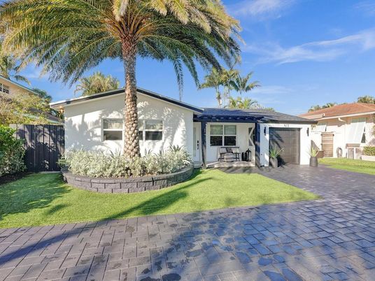 Attached, Backyard, Exterior, Facade, Ranch