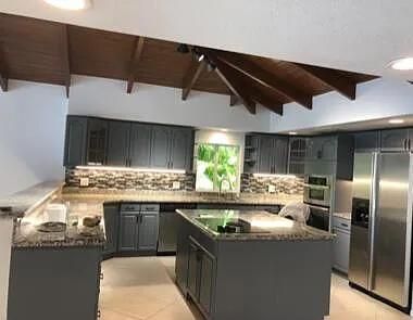 Interior, Kitchen, Stainless Steel Appliances, Wooden Beams, Wooden Ceilings