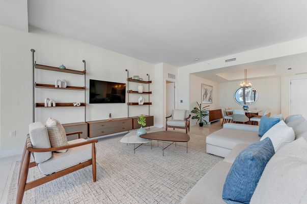 Dining room, Interior, Living room, Pendant Lights