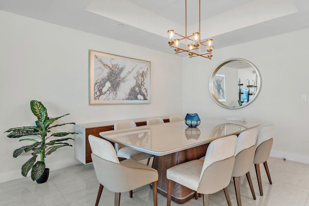 Dining room, Interior, Pendant Lights