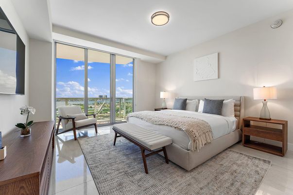 Bedroom, Interior, Water