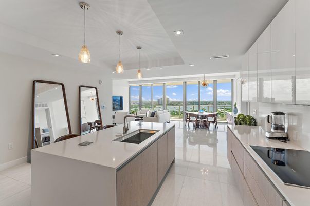 Dining room, Interior, Kitchen, Living room, Pendant Lights, Recessed Lighting, Water