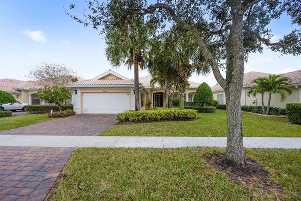 Attached, Backyard, Exterior, Facade, Ranch