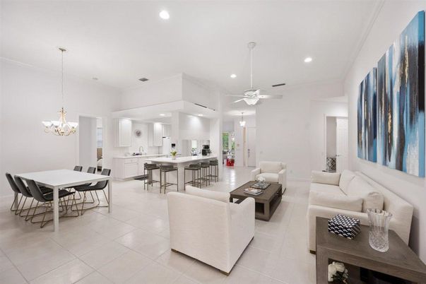 Chandelier, Dining room, Interior, Kitchen, Living room, Recessed Lighting