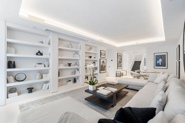 Interior, Living room