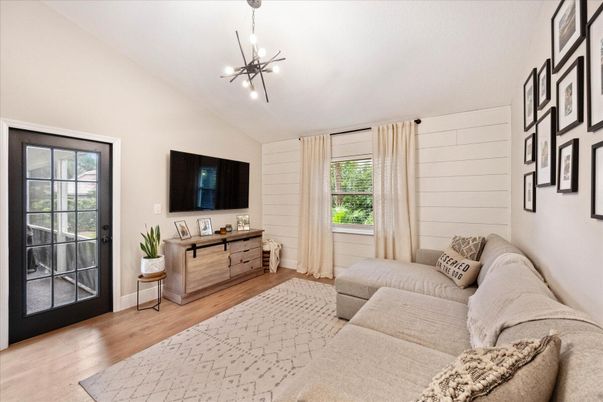 Interior, Living room, Pendant Lights, Wood Texture Flooring