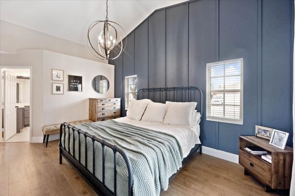 Bedroom, Interior, Pendant Lights, Wood Texture Flooring