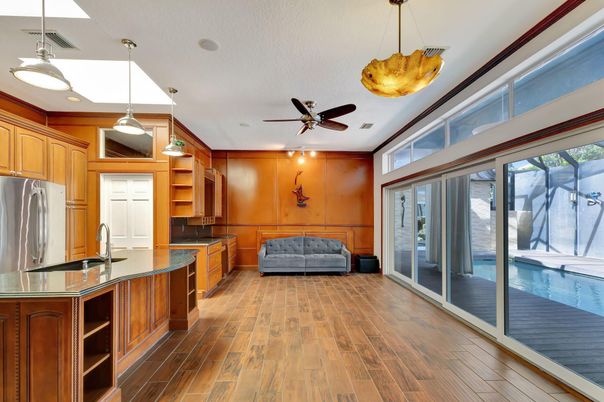 Interior, Kitchen, Pendant Lights, Recessed Lighting, Wood Texture Flooring