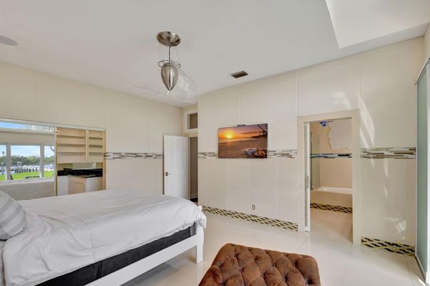 Bedroom, Interior, Pendant Lights