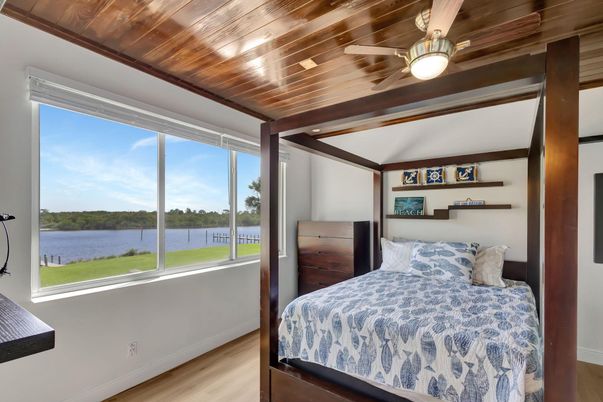 Bedroom, Interior, Water, Wooden Beams, Wooden Ceilings, Wood Texture Flooring