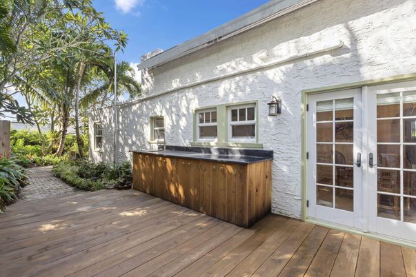 Exterior, Wood Texture Flooring