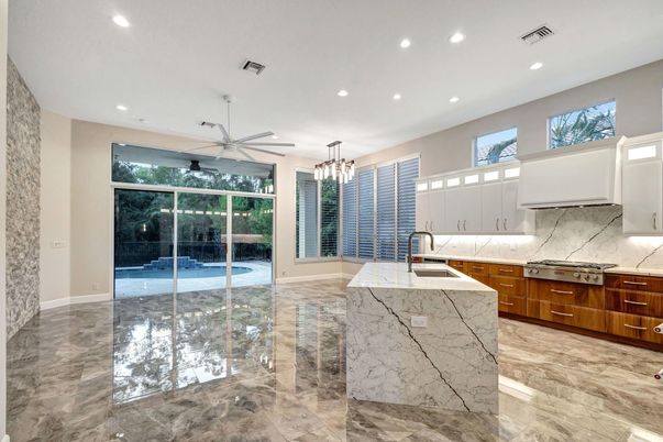 Chandelier, Interior, Kitchen, Marble, Marble Walls, Pendant Lights, Recessed Lighting