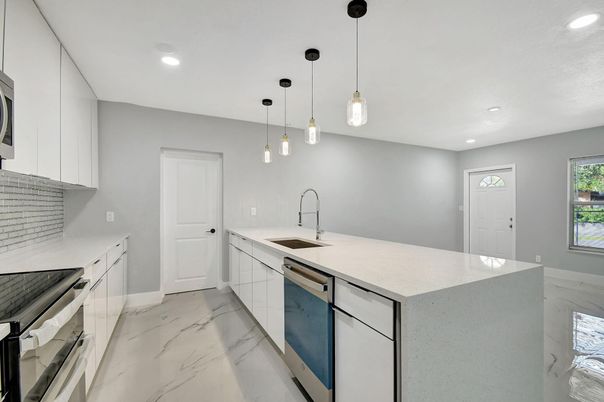 Interior, Kitchen, Marble, Pendant Lights, Recessed Lighting