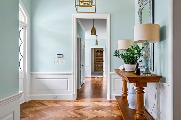 Interior, Pendant Lights, Wood Texture Flooring