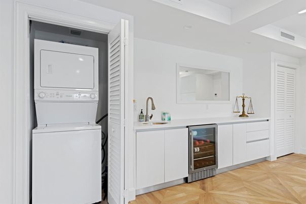 Interior, Recessed Lighting, Utility Closets, Washer, Wood Texture Flooring
