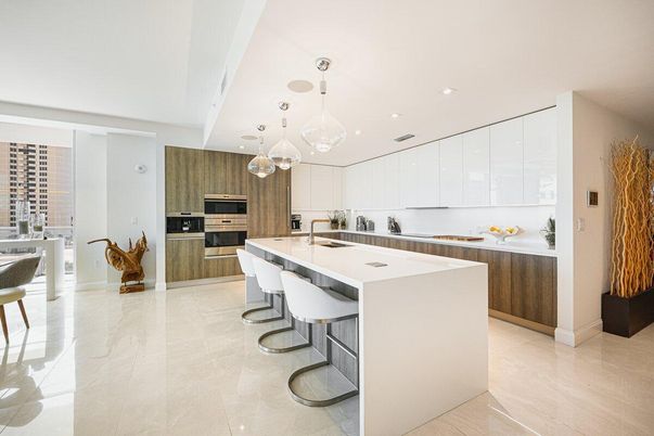 Interior, Kitchen, Pendant Lights, Recessed Lighting, Stainless Steel Appliances