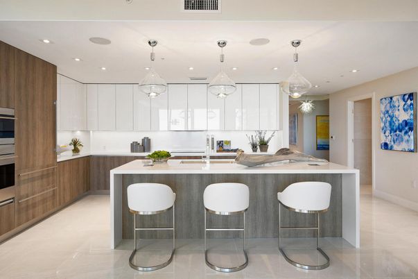 Interior, Kitchen, Pendant Lights, Recessed Lighting, Stainless Steel Appliances
