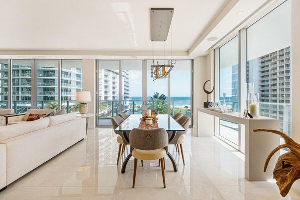 Dining room, Interior, Living room, Pendant Lights, Water
