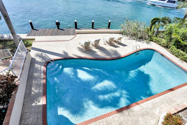 Exterior, Pool, Water
