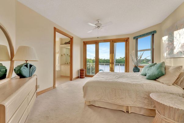Bedroom, Interior, Water