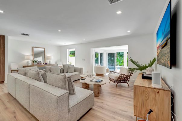Interior, Living room, Recessed Lighting, Wood Texture Flooring