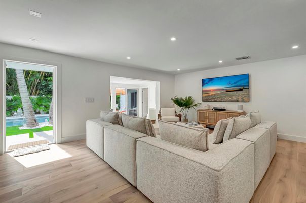 Interior, Living room, Recessed Lighting, Wood Texture Flooring