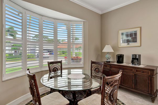 Dining room, Interior