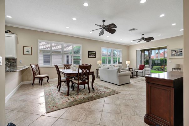 Dining room, Interior, Living room, Recessed Lighting