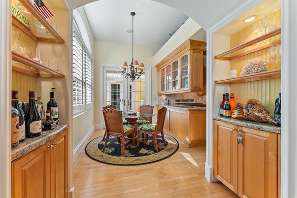 Chandelier, Dining room, Interior, Pendant Lights, Recessed Lighting, Wood Texture Flooring