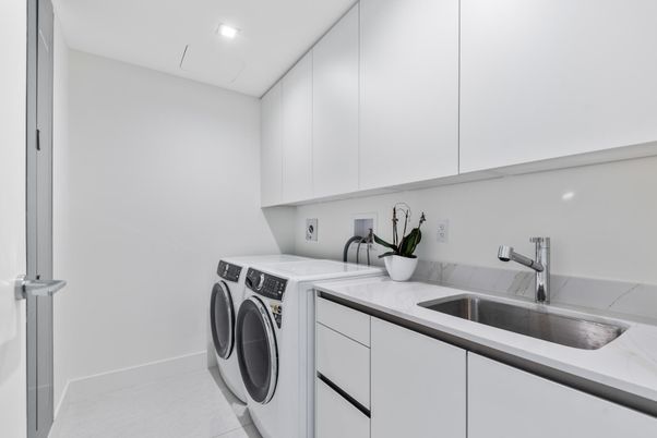 Interior, Recessed Lighting, Washer