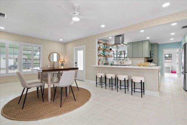 Dining room, Interior, Kitchen, Recessed Lighting