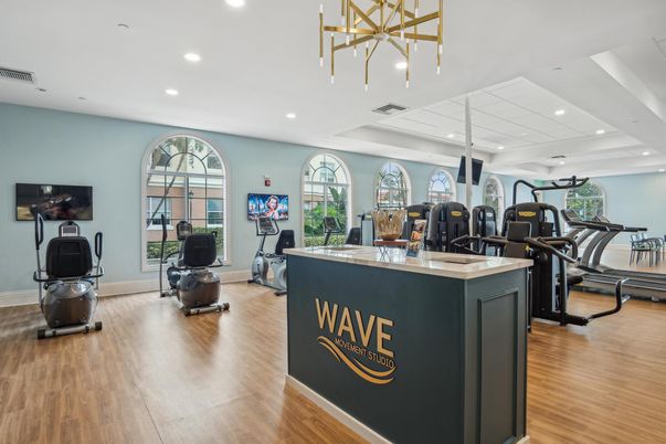 Fitness Equipment, Interior, Pendant Lights, Recessed Lighting, Wood Texture Flooring