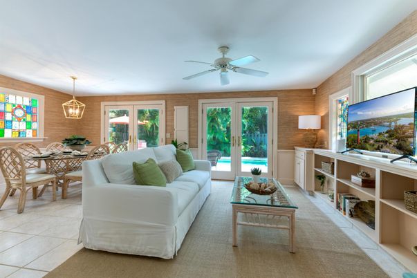 Dining room, Interior, Living room, Pendant Lights, Wooden Walls