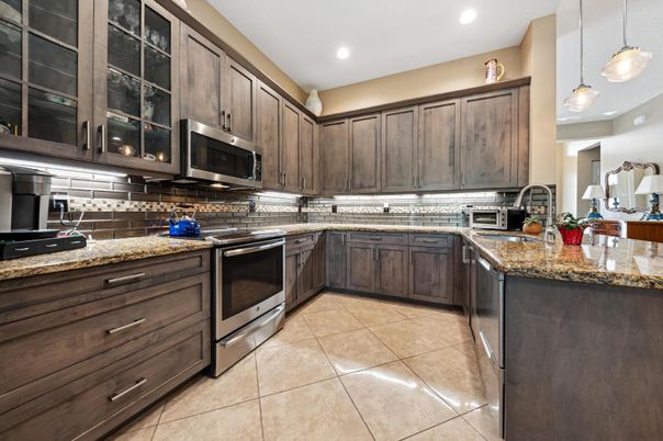 Interior, Kitchen, Pendant Lights, Recessed Lighting, Stainless Steel Appliances