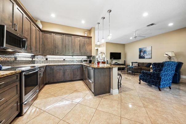 Interior, Kitchen, Living room, Pendant Lights, Recessed Lighting
