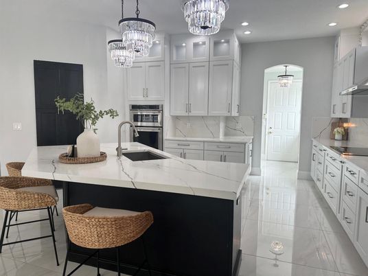 Chandelier, Interior, Kitchen, Marble, Recessed Lighting