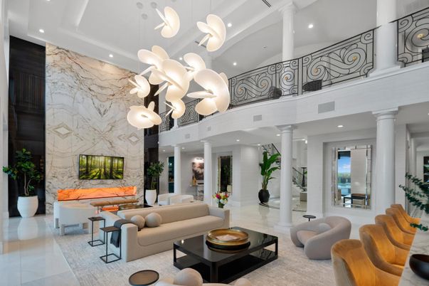 Fireplace, Interior, Living room, Marble Walls, Pendant Lights, Recessed Lighting