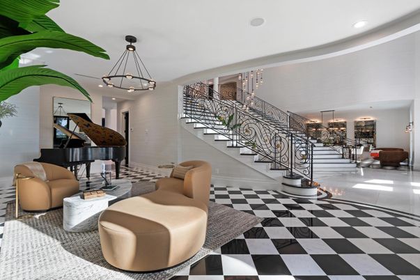 Chandelier, Interior, Living room, Piano, Recessed Lighting