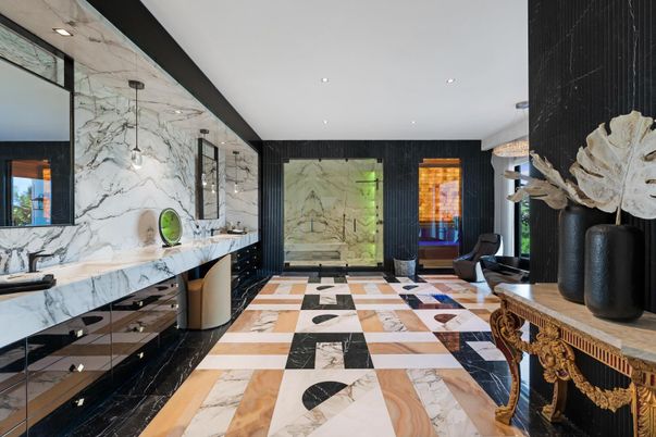 Bathroom, Interior, Marble, Marble Walls, Recessed Lighting