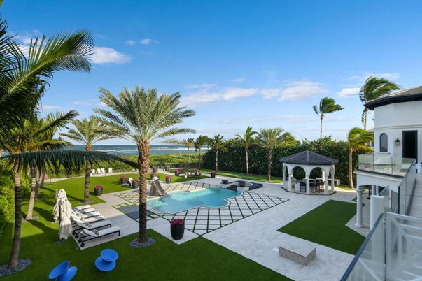Backyard, Exterior, Pool