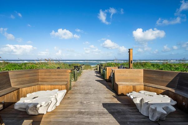 Exterior, Hot Tub, Water