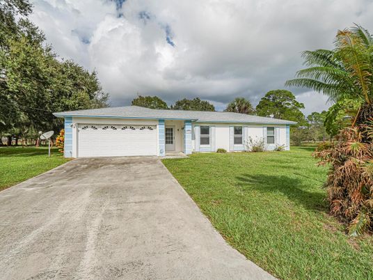 Attached, Backyard, Exterior, Facade, Ranch