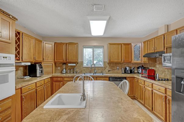 Interior, Kitchen, Tile Countertops