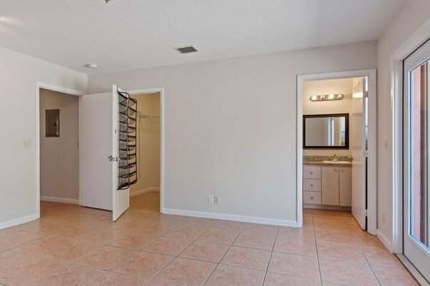 Bathroom, Empty room, Interior