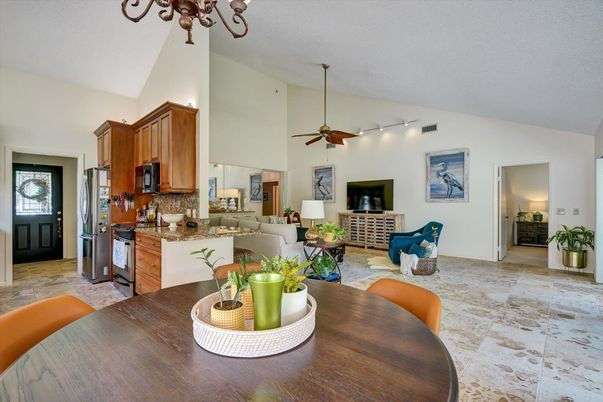 Dining room, Interior, Kitchen, Living room