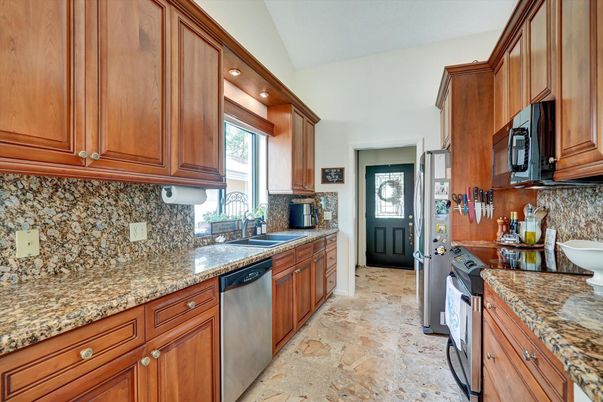 Interior, Kitchen, Recessed Lighting