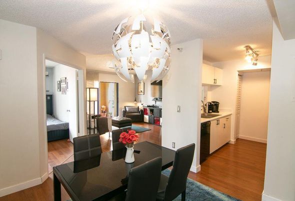 Chandelier, Dining room, Interior, Kitchen, Living room, Wood Texture Flooring