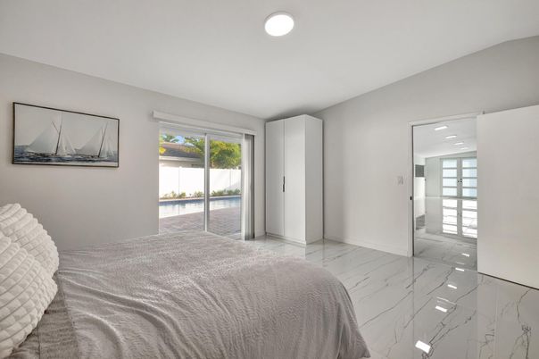 Bedroom, Interior, Marble, Recessed Lighting