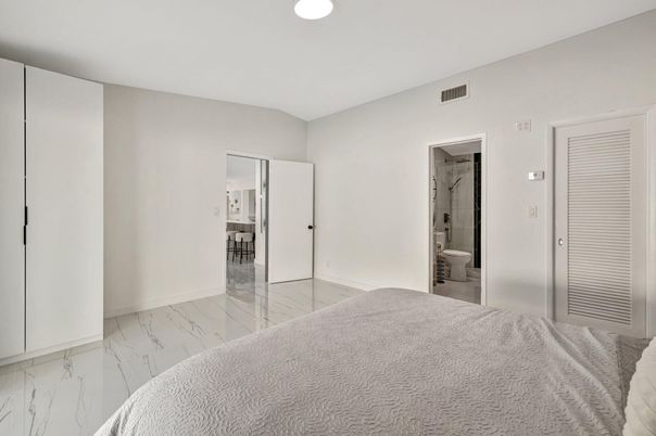 Bathroom, Bedroom, Interior, Marble, Recessed Lighting