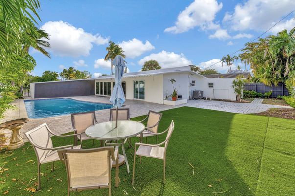 Backyard, Exterior, Pool